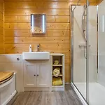 Elm Holiday home Ulverston